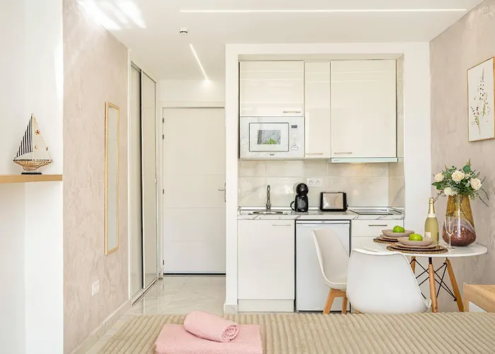 Ponderosa Minicasa * Адехе